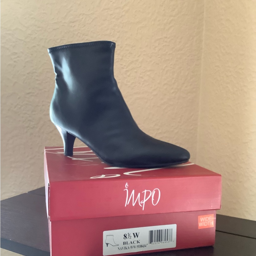 Impo Stretch Ankle Bootie - Navika 8:5W